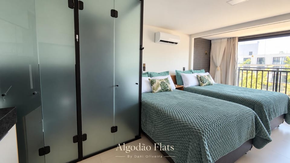 Bed, View (from property/room), Photo of the whole room, Bedroom, wardrobe, air conditioner