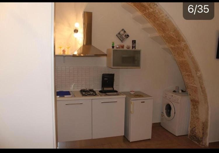 Coffee/tea facilities, Kitchen or kitchenette