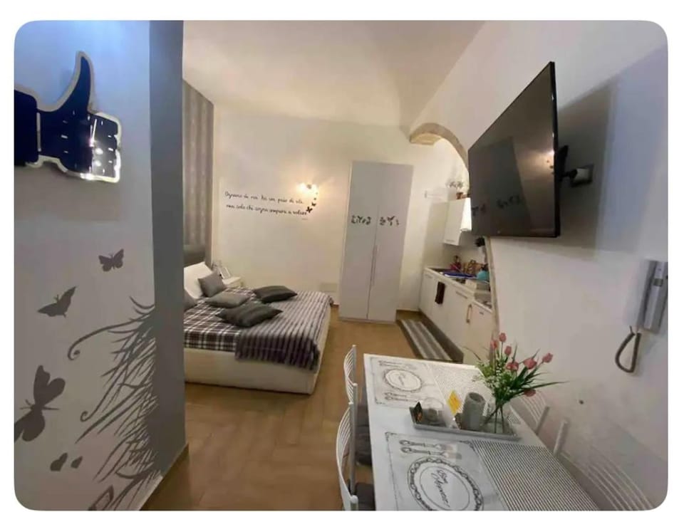 TV and multimedia, Photo of the whole room