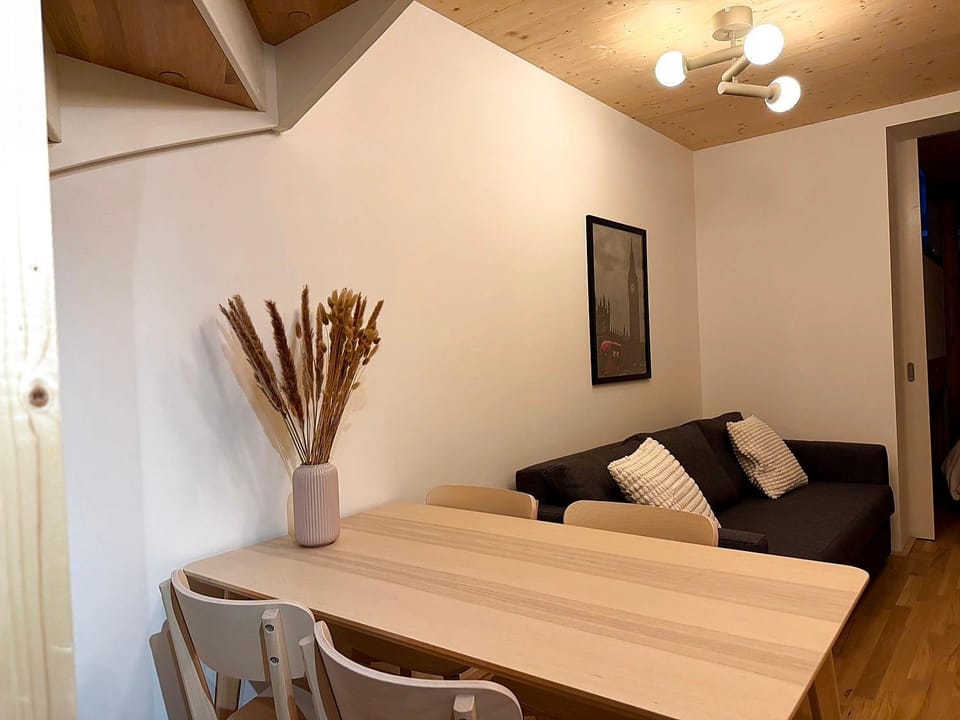 Brand New Maisonette with Garden & Balcony Apartment in Vienna