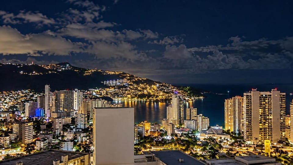 Hermoso departamento con vista a la costera Apartment in Acapulco
