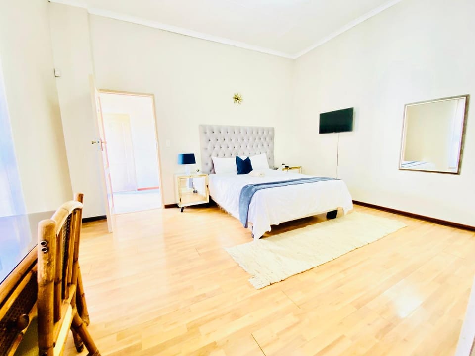 Siena Sun Party Hub and Celebration Center Bed and Breakfast in Sandton