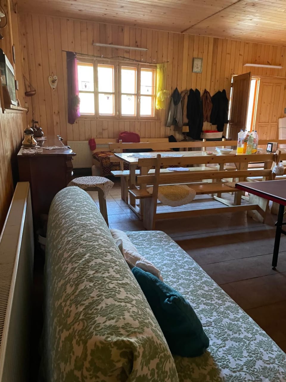 Red Chalet - Cabana roșie House in Romania