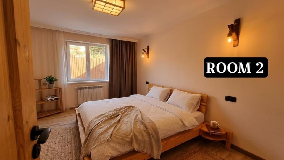 Sunshine , entire apartment,2BR, designed by Zark Apartment in Armenia