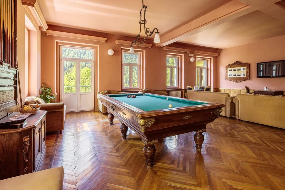 Game Room, TV and multimedia, View (from property/room), Balcony/Terrace, Entertainment