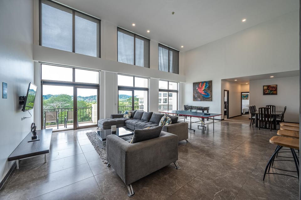 Table tennis, TV and multimedia, Balcony/Terrace, Living room, Seating area, Dining area, Mountain view