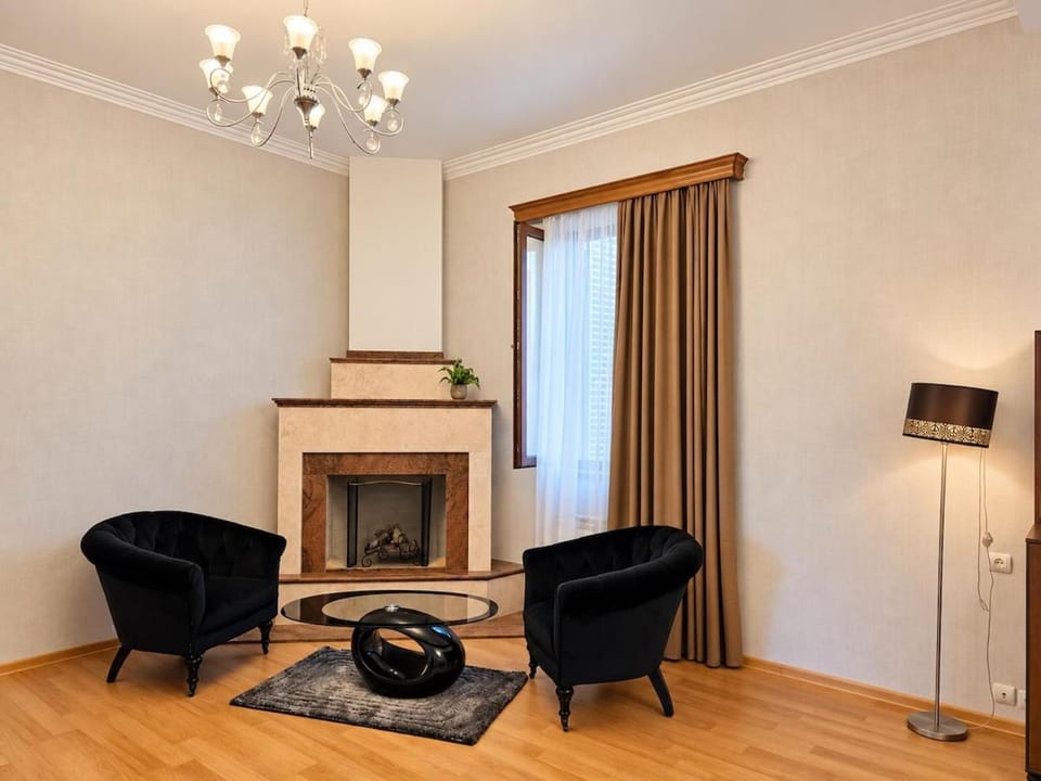 Room with Terrace and Heated Pool in Tbilisi Center Bed and Breakfast in Tbilisi, Georgia
