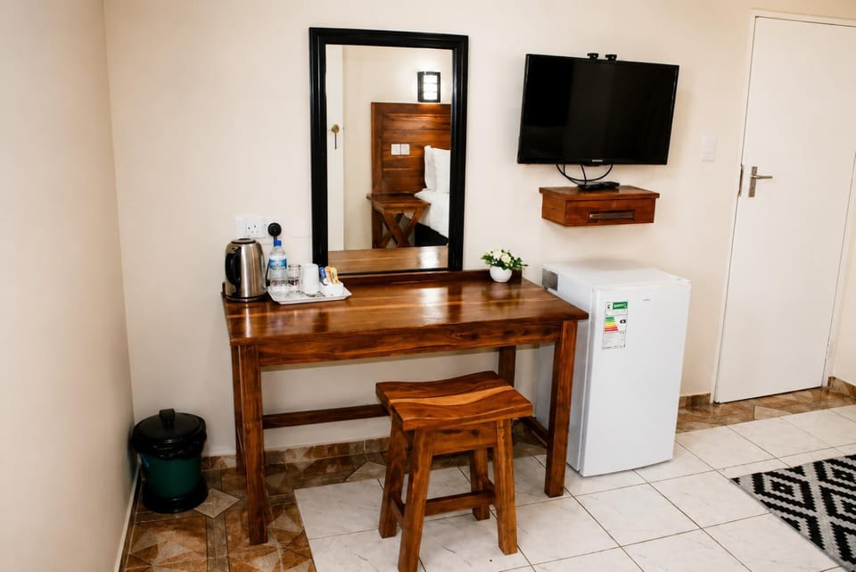 Wild Trekkers Lodge Bed and Breakfast in Zimbabwe