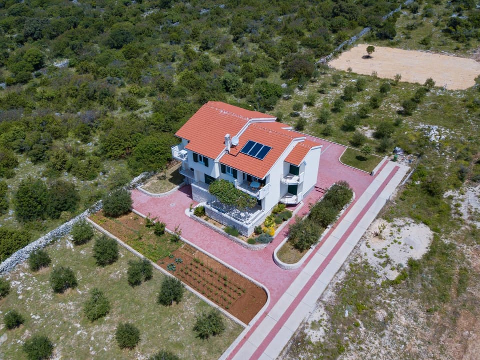 Agata Apartments Apartment in Novalja