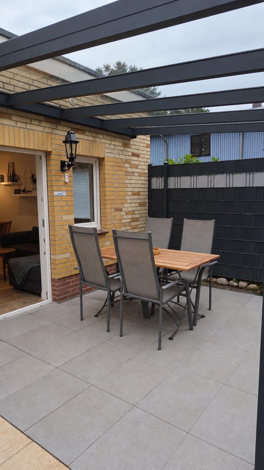 Patio, Day, Balcony/Terrace, Balcony/Terrace, Seating area, Dining area