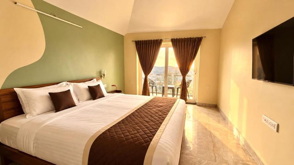 Sunset Crest Villa in Ooty - 2BHK Villa in FF Villa in Ooty