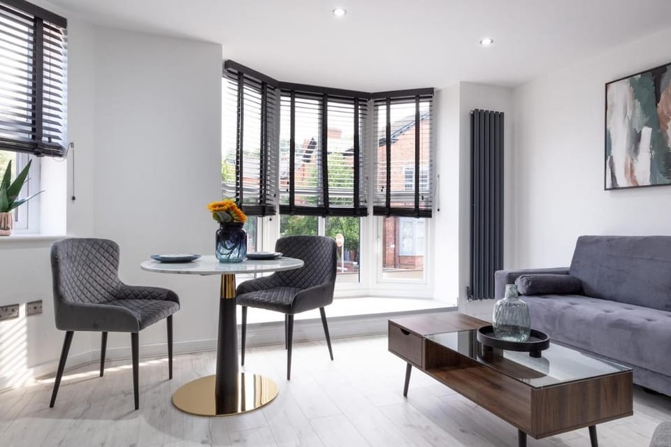 Stylish 2-Bed Flat Near Lincoln City Centre Apartment in Lincoln