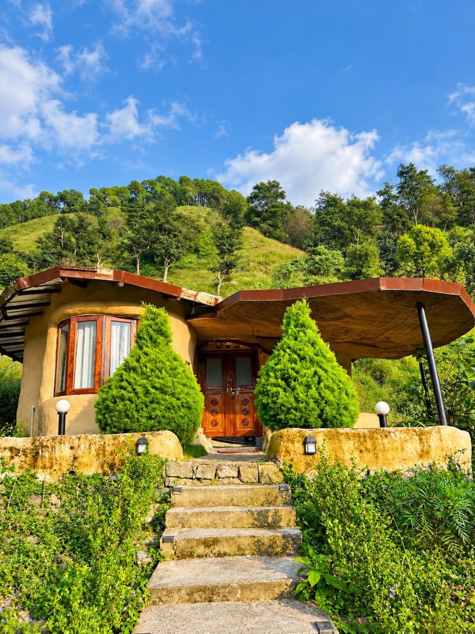 Trika Stays And Cafe Bir Himachal Pradesh Villa in Himachal Pradesh
