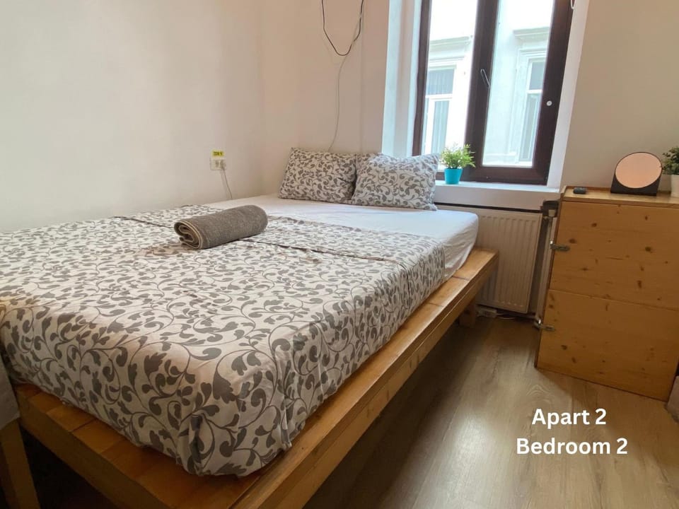 Sm1l3 by Cloud 9 Apartment in Bucharest
