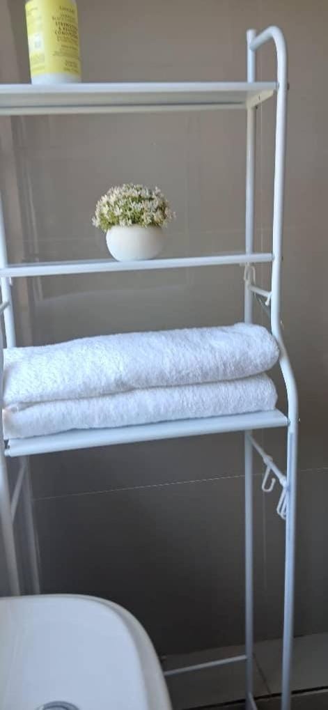 Cozy Guest House Bed and Breakfast in Harare