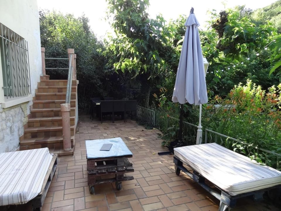 Patio, Garden, Balcony/Terrace