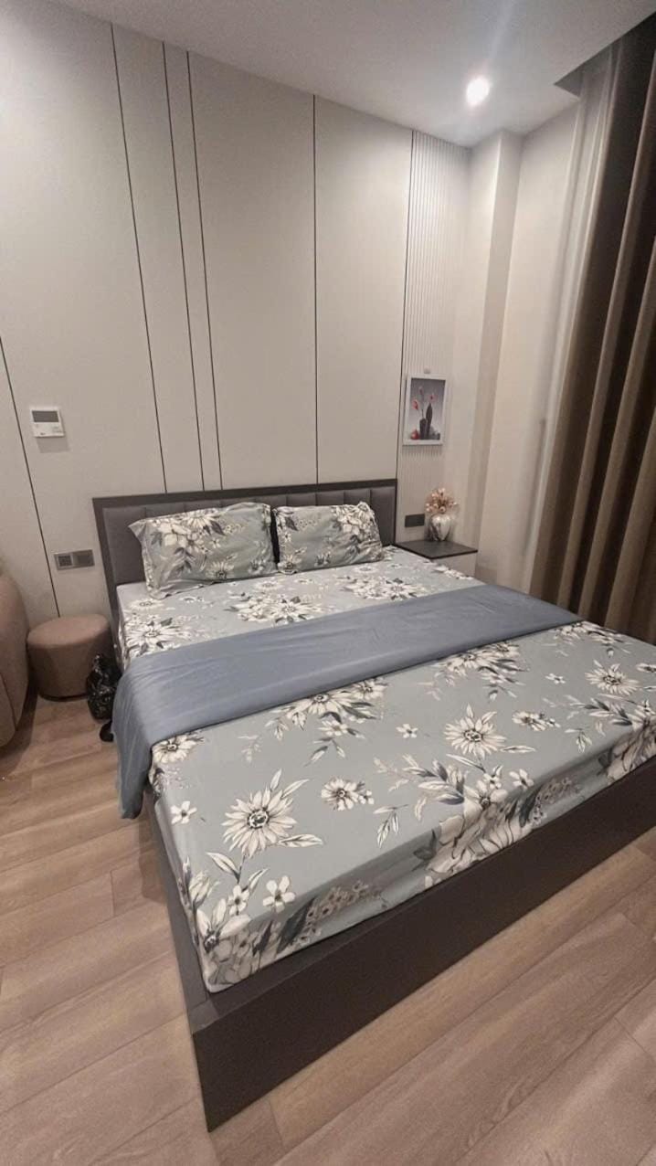 Icon40 ngăm nhạc nước chiu chiu Apartment in Vietnam