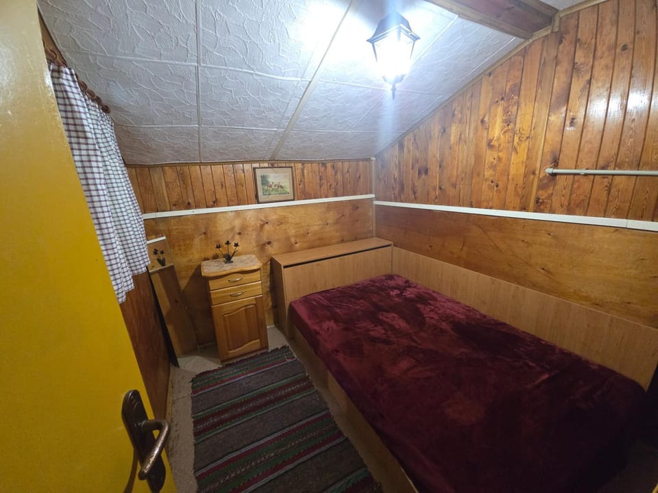Горска Вила село Чавдар - Сиромашка Радост House in Bulgaria