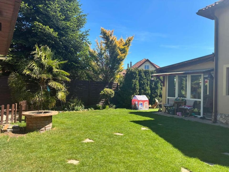 Spring, Garden, Garden view