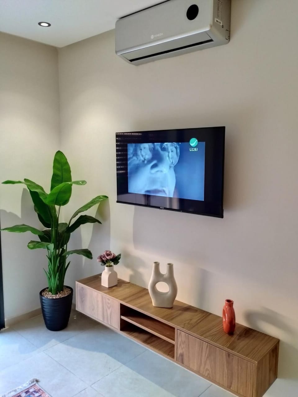 Très belle Apartement moderne romantic a Marrakech , 7 min gueliz carré eden, Apartment in Marrakesh