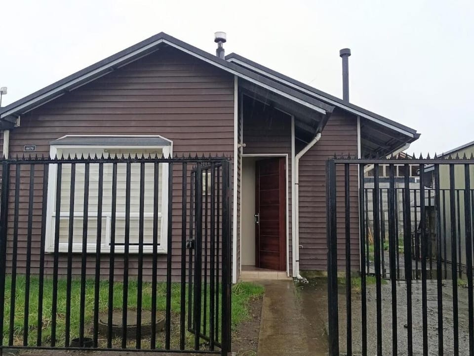 Casa acogedora full equipada Puerta Sur Puerto Montt House in Los Lagos, Chile