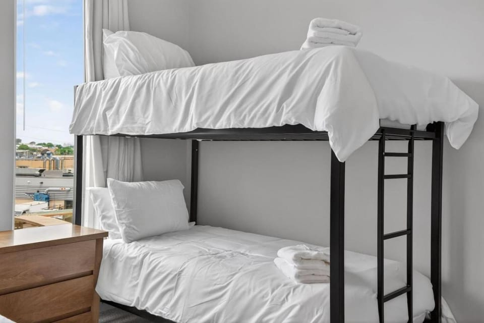 bunk bed