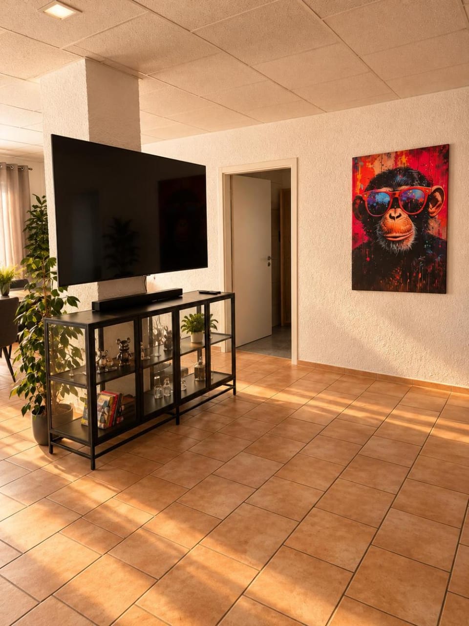 Communal lounge/ TV room, TV and multimedia, Evening entertainment
