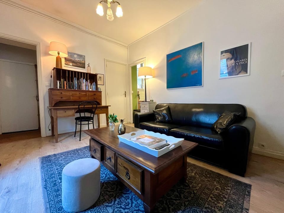 Property building, Living room