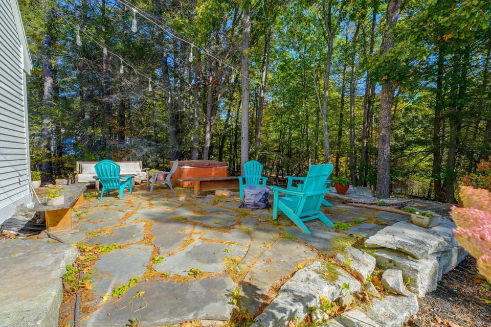 Spacious Home w/ Fire Pit, 8 Mi to Dtwn Portland House in Westbrook