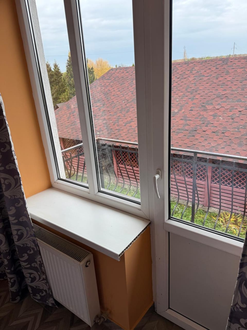 Hotel palas taraşani Bed and Breakfast in Ukraine