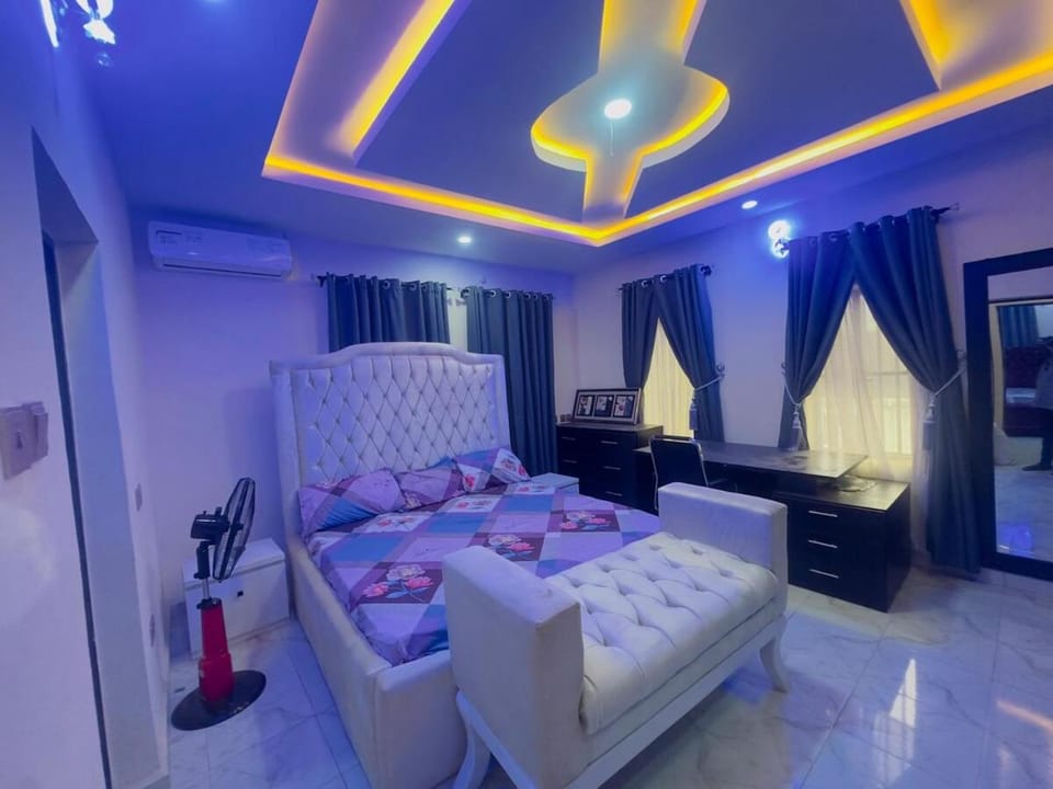 Serene Luxury Home Away From Home in Nnewi Villa in Nigeria