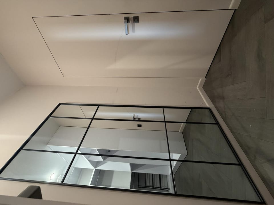 Lili's HOUSE Orbeli 33 5 Floor Apartment in Yerevan