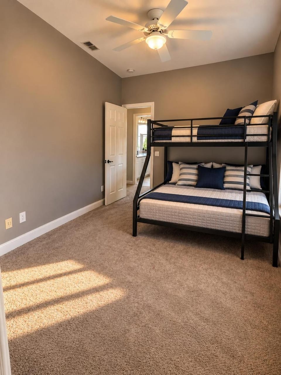 Bed, Bedroom, bunk bed