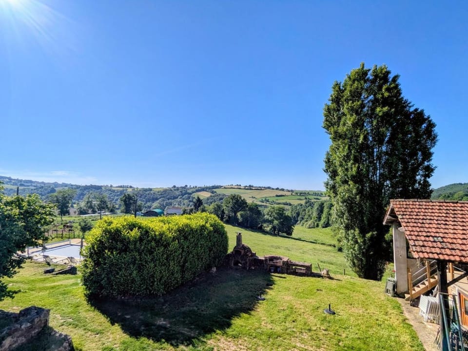 Maison avec piscine privée - 13 pers. - FR-1-496-434 House in Auvergne-Rhône-Alpes