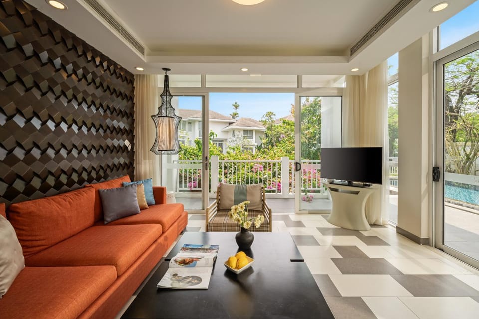 Communal lounge/ TV room, Day, TV and multimedia, Living room, Evening entertainment