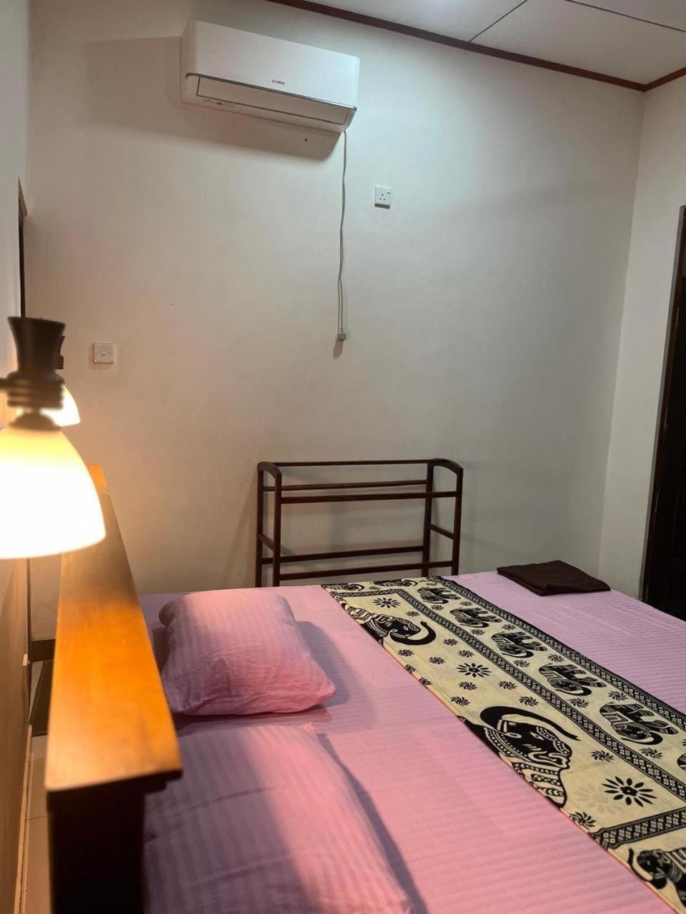 Thenu villa Narigama Bed and Breakfast in Hikkaduwa
