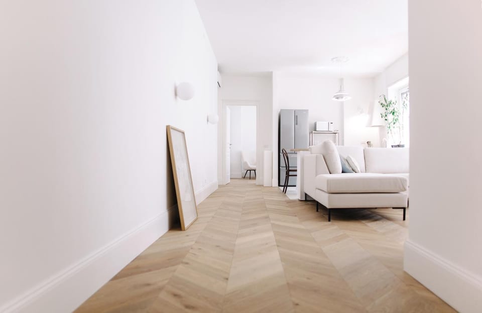 Bed, Living room, Seating area, internet, pet friendly, air conditioner