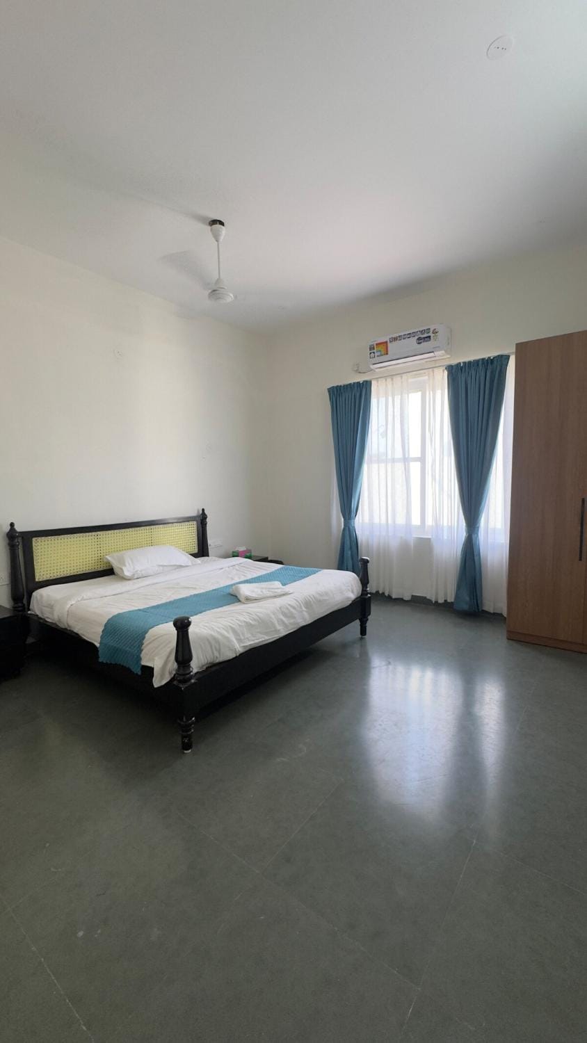 LaRosa Aqua Retreat Villa in Hyderabad