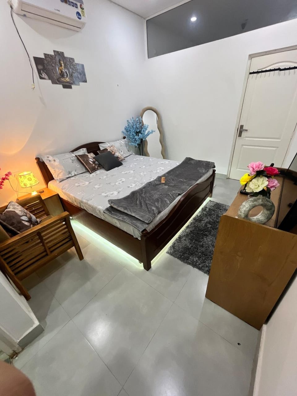 Aasiyanaa Cozy Modern Suite NX ONE Noida Apartment in Noida