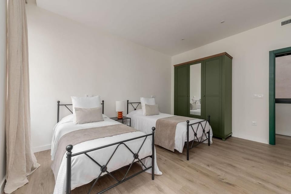 Exclusividad y vistas a la Plaza Mayor de Cáceres Apartment in Cáceres‎