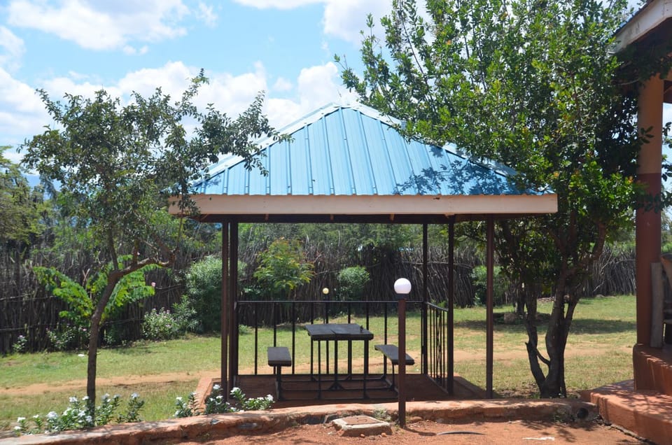 Kalya Peace Village Kosike Hotel in Uganda
