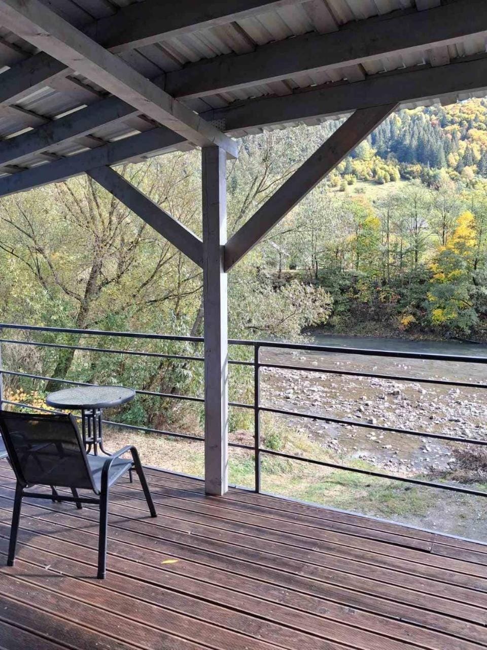 Grand River Apartment in Ukraine