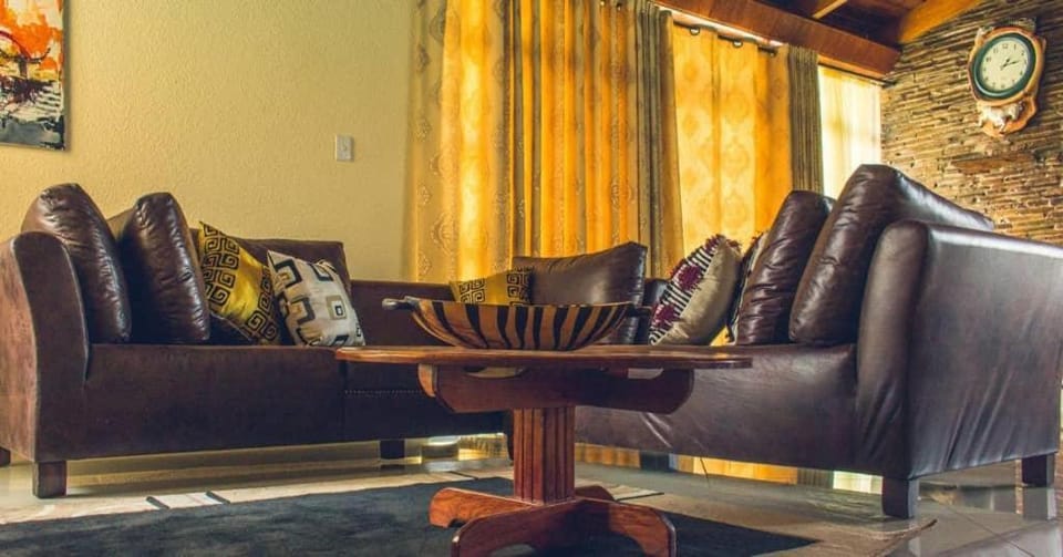 Stallion Guest House Masvingo Bed and Breakfast in Zimbabwe
