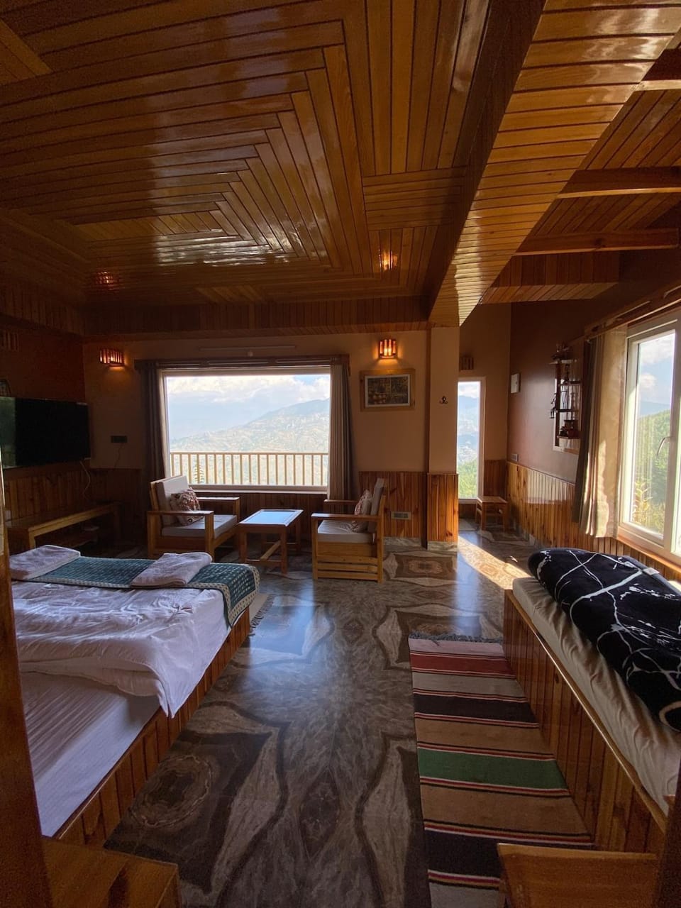 Khimi - forest walk Villa in Himachal Pradesh