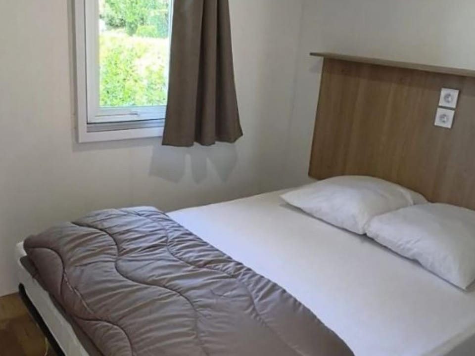 Mobil home climatisé - 4 pers. - FR-1-925-8 Campground/ 
RV Resort in Nouvelle-Aquitaine