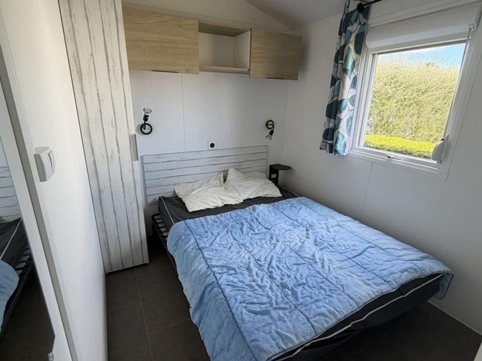 Mobil home animaux OK - 8 pers. - FR-1-959-9 Campground/ 
RV Resort in Brittany