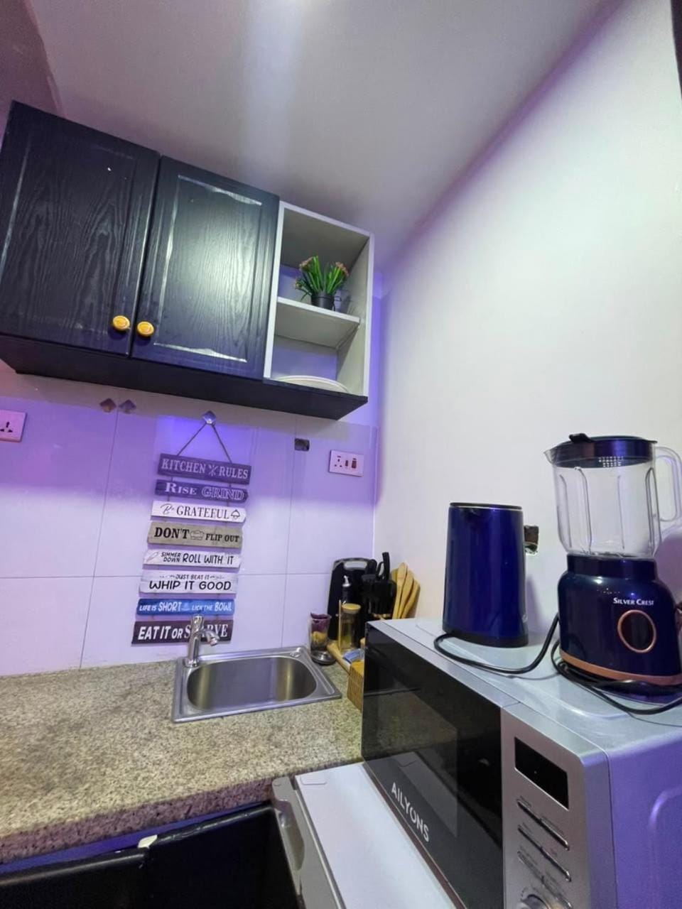 Coffee/tea facilities, Kitchen or kitchenette, toaster