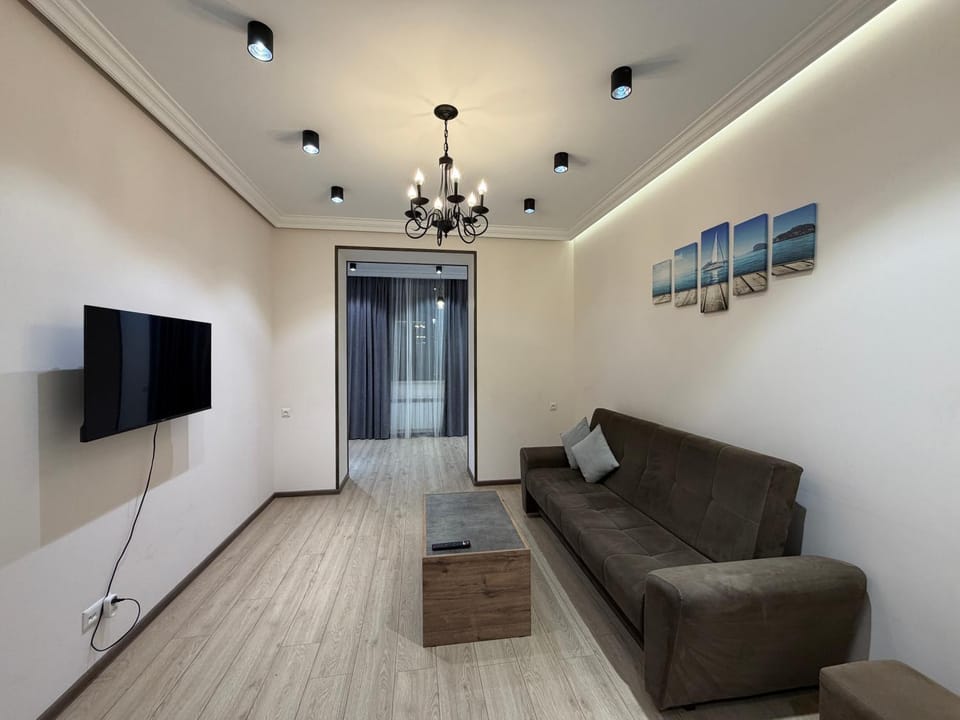 Saryan Street 2 bedrooms Beatiful and Comfy apart SA244 Apartment in Yerevan