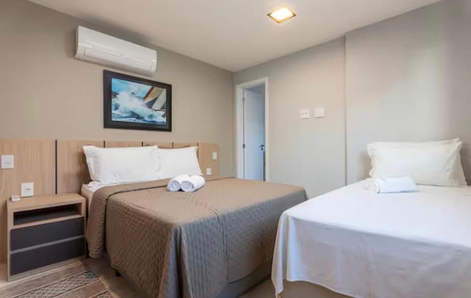 Casa de luxo com cobertura na praia dos anjos para 10 House in Vila Canaa