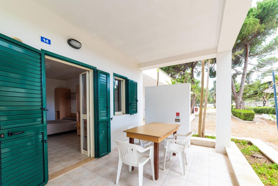 Villaggio Turistico Le Diomedee Campground/ 
RV Resort in Province of Foggia